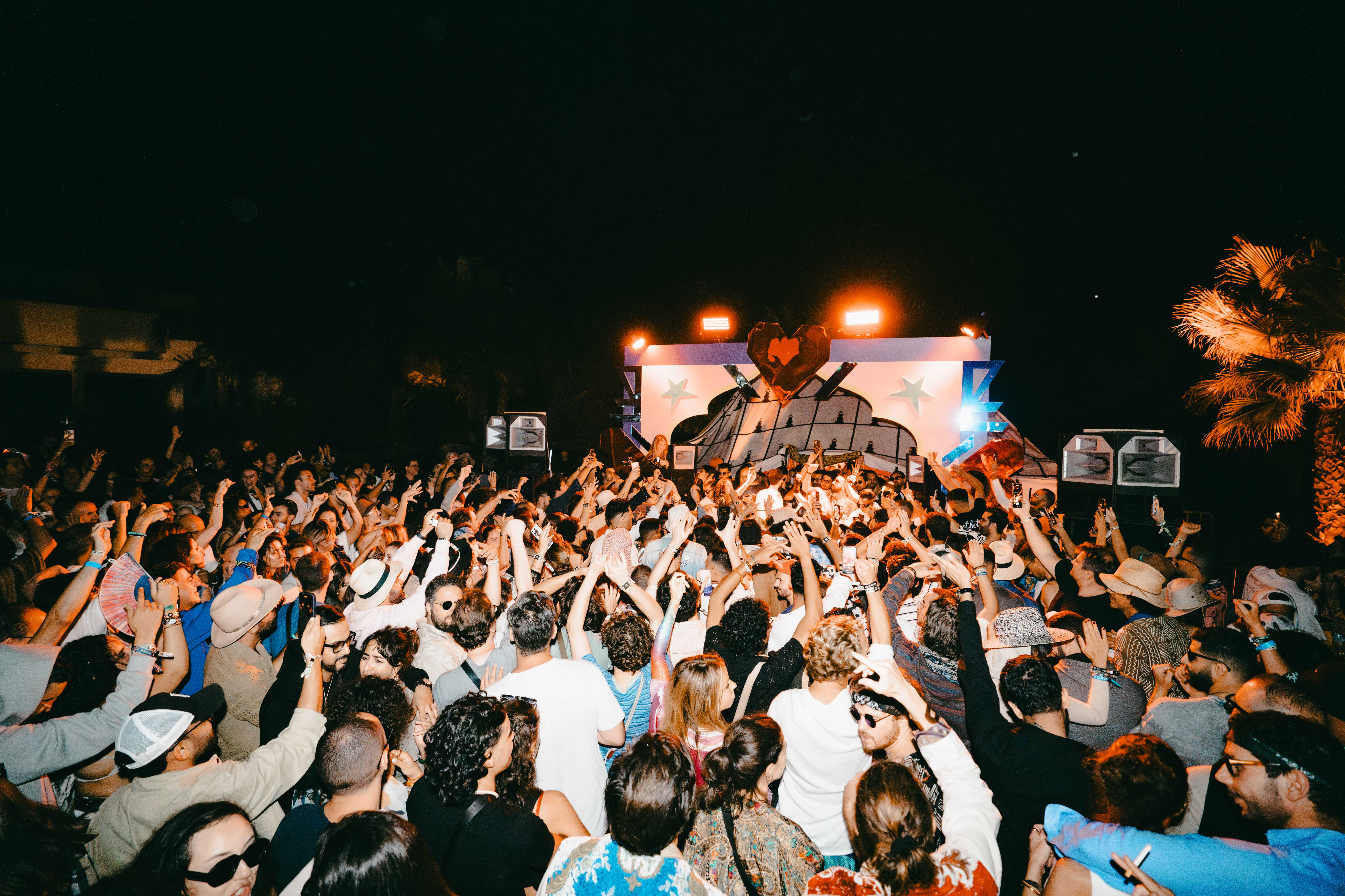 241005 MOGA SATURDAY @Hubble Photo04671 Enhanced NR